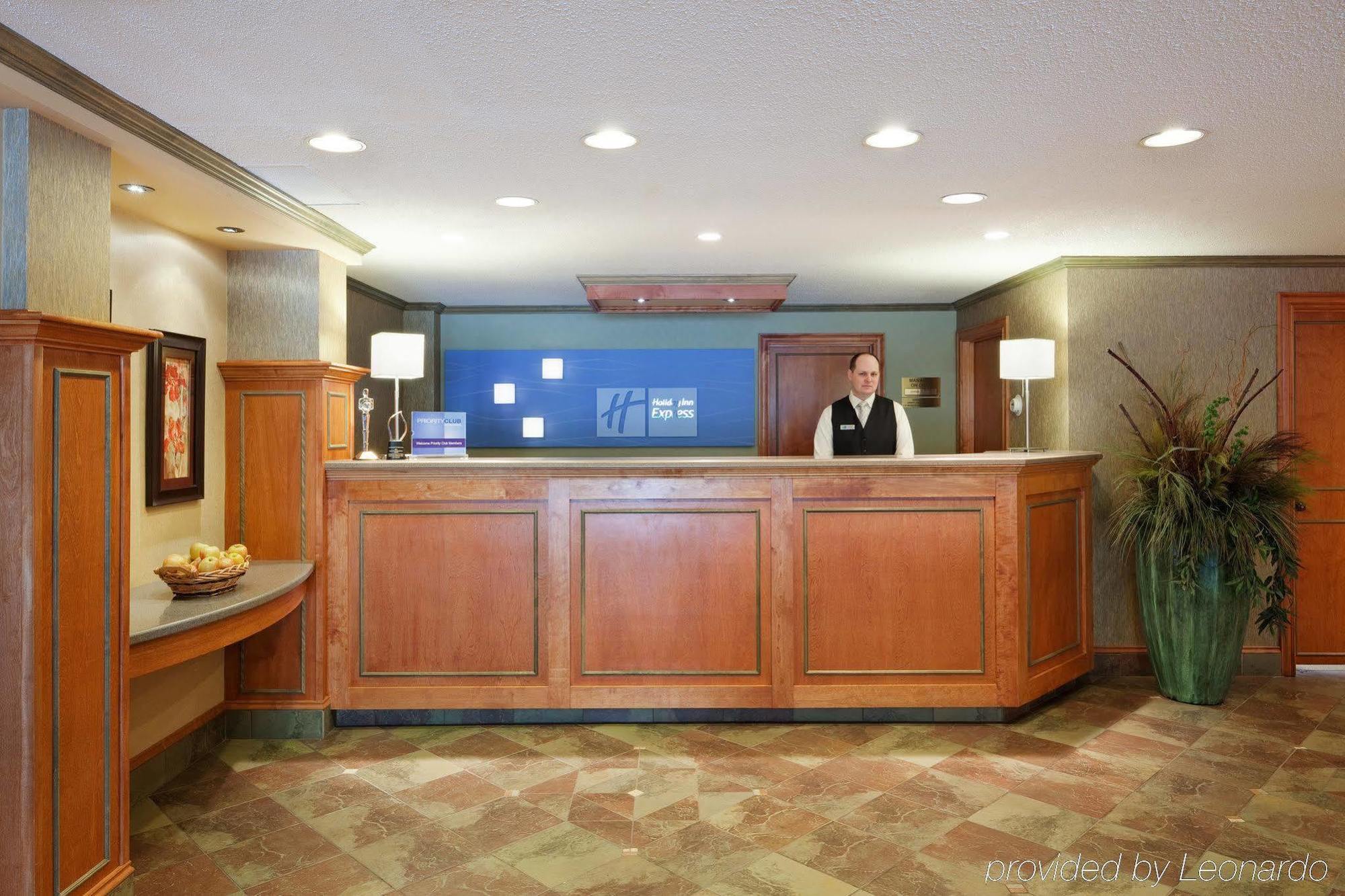 Holiday Inn Express Hotel & Suites Saint John Harbour Side By Ihg Esterno foto