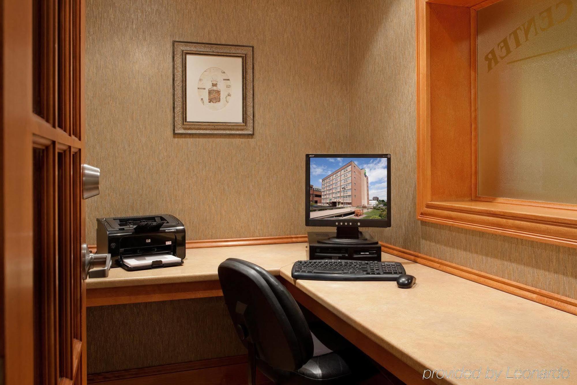 Holiday Inn Express Hotel & Suites Saint John Harbour Side By Ihg Esterno foto