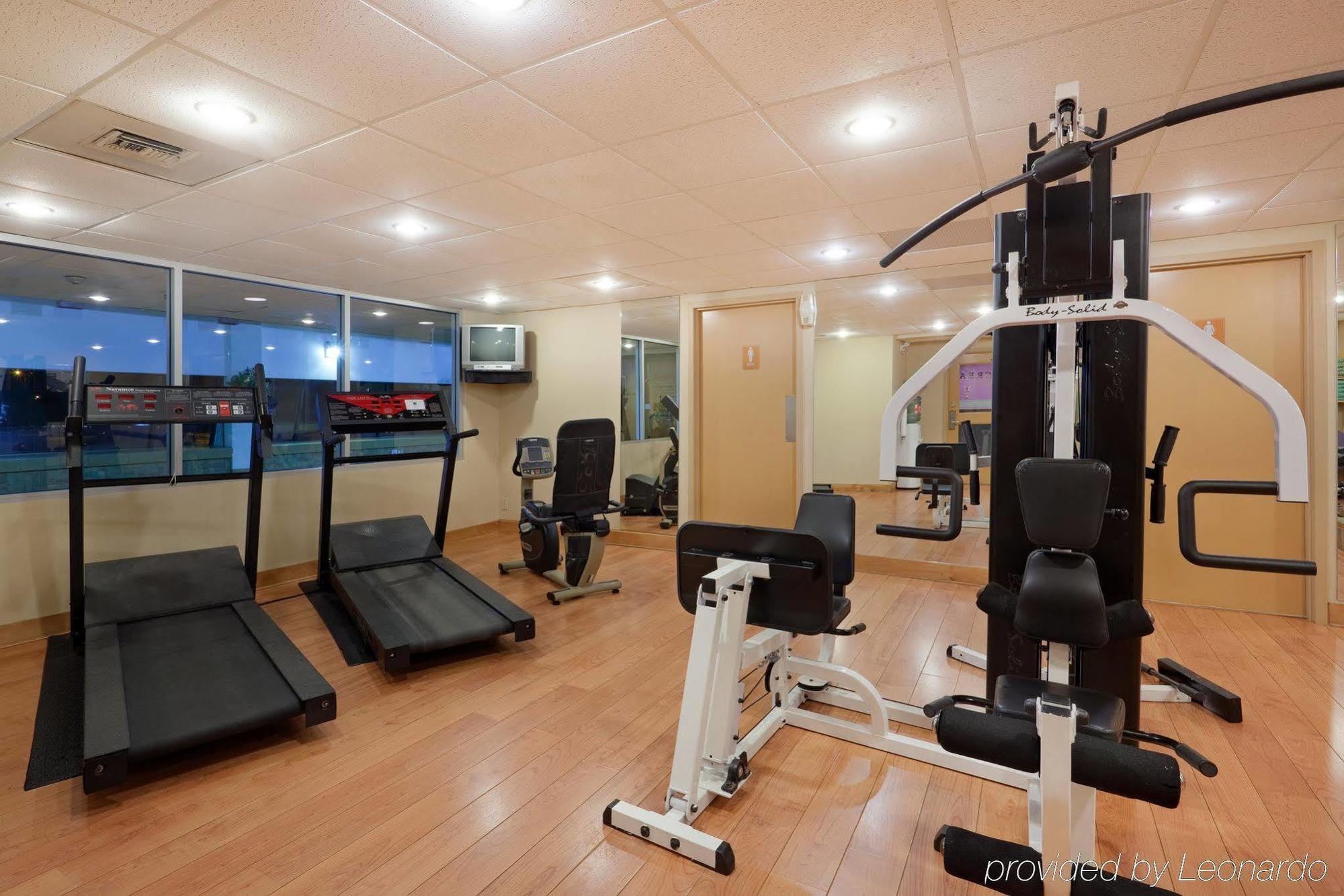 Holiday Inn Express Hotel & Suites Saint John Harbour Side By Ihg Esterno foto